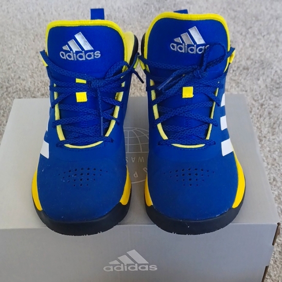 PerformanceCross Em Up 5 Wide Basketball Shoes - Picture 2 of 4